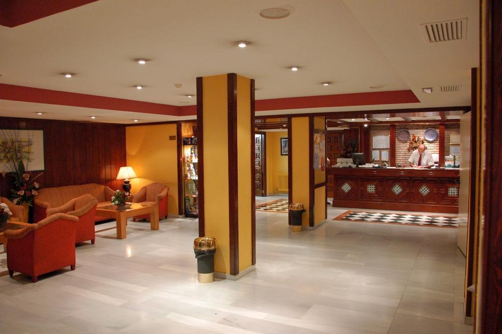 Catalonia Granada Otel Dış mekan fotoğraf